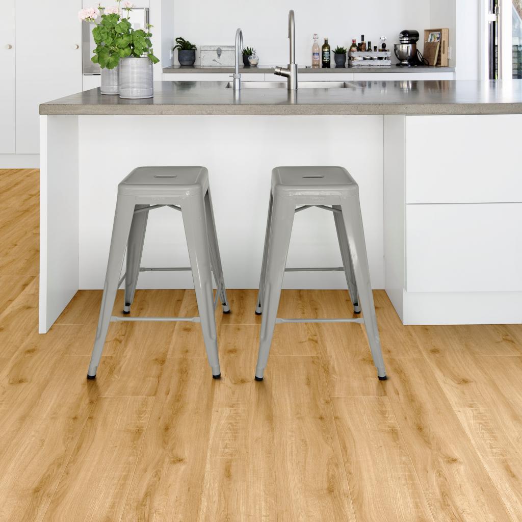 SPC ламинат "Adelar" Solida Acoustic 04270 European Oak (1219*178*5 мм) — купить в Белгороде