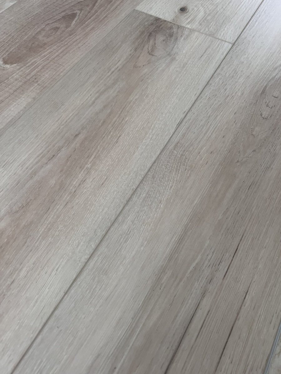 SPC ламинат "OneFloor" ЕСО 5021 (4V фаска) (1220*184*4 мм) — купить в Белгороде