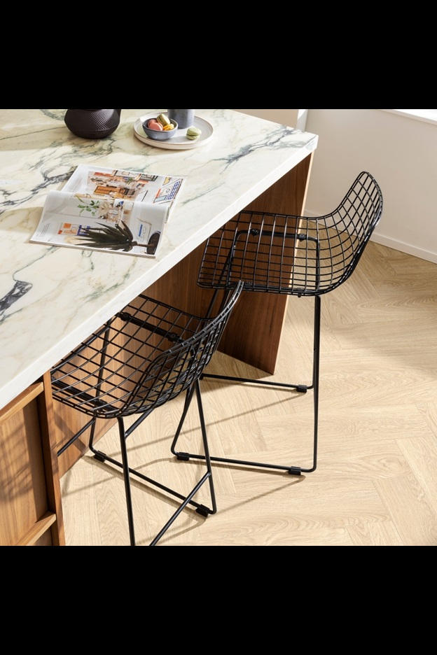 Замковая ПВХ плитка Laurel Oak 51230 (630*126*6 мм) — купить в Белгороде