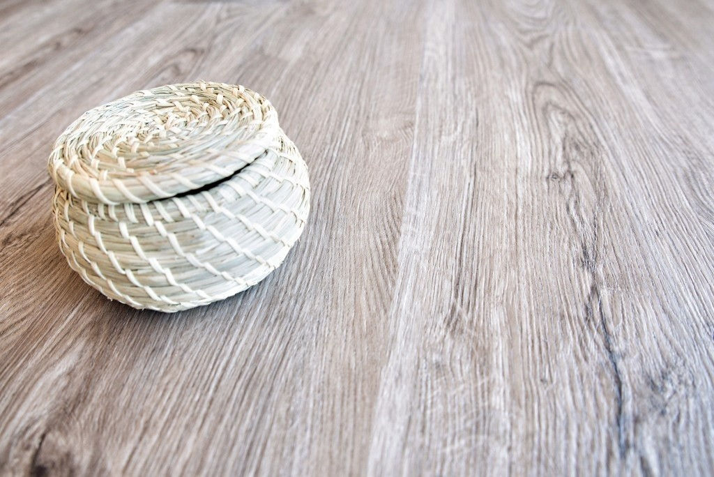 Замковая ПВХ плитка Секвойя Коньячная  (1219*184*3,2мм) — купить в Белгороде