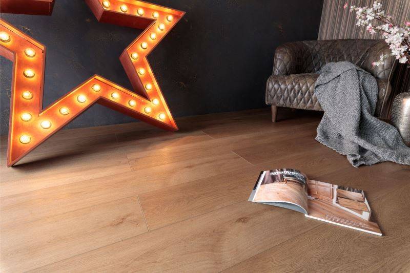 Замковая ПВХ плитка "Aquafloor" AF8024XXL (1800*228*8 мм) — купить в Белгороде