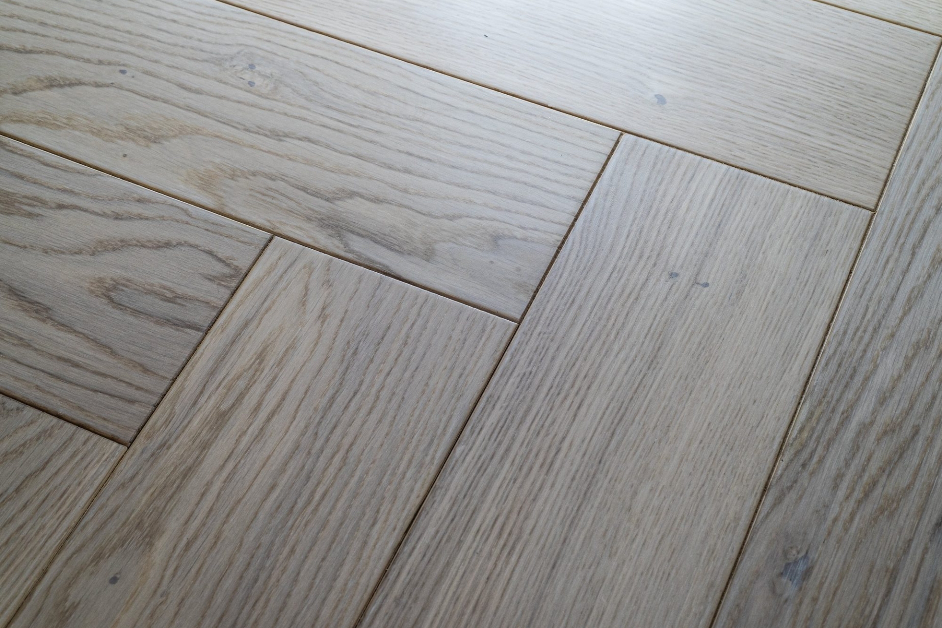 Инженерный паркет «Damy Floor» Ванильный (укладка елочкой) — купить в Белгороде