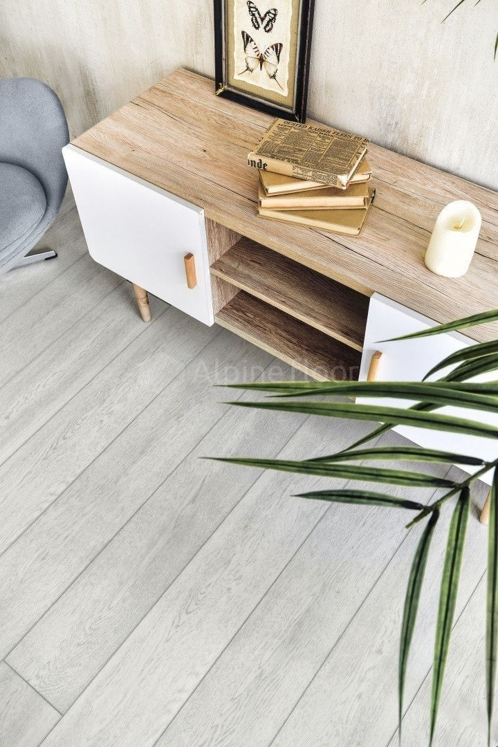 Замковая ПВХ плитка Зимний лес  (1220*183*6мм) — купить в Белгороде