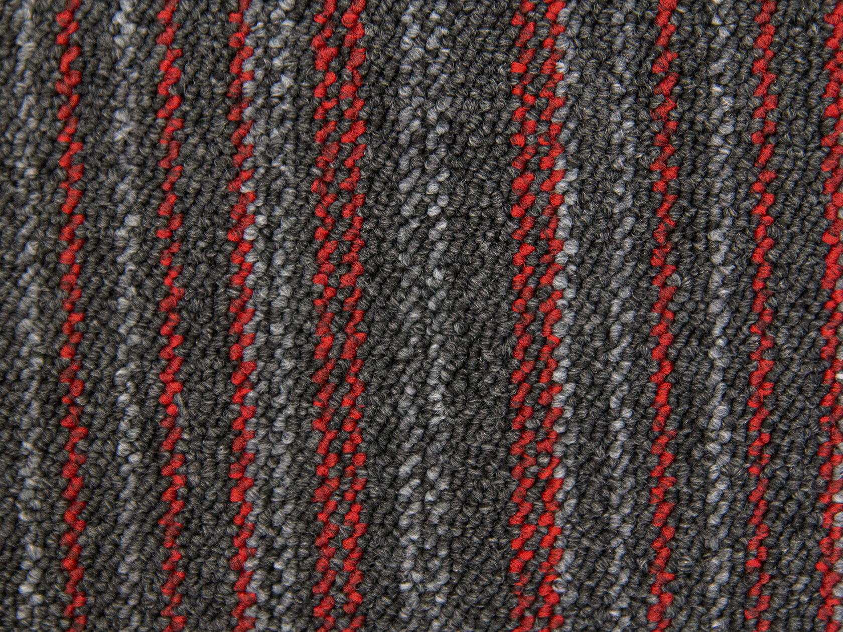 Ковровая плитка "Bonkeel" Space Strip Red (500*500*5,9 мм) — купить в Белгороде