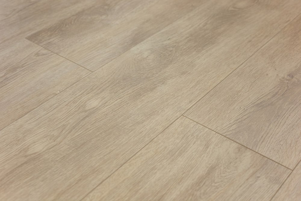 Плитка каменно-полимерная "Art Tile" Граб Емар (1220*199*9 мм) — купить в Белгороде