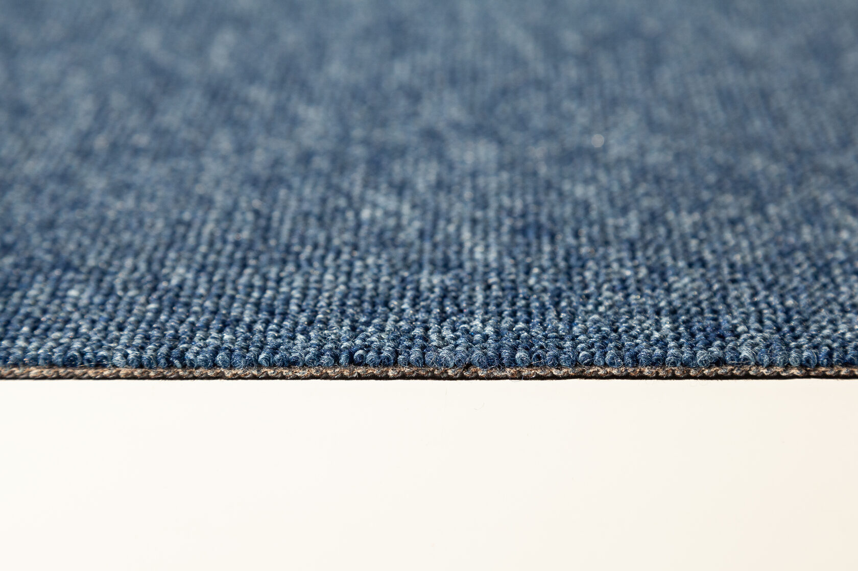 Ковровая плитка "Bonkeel" Space Blue (500*500*5,9 мм) — купить в Белгороде