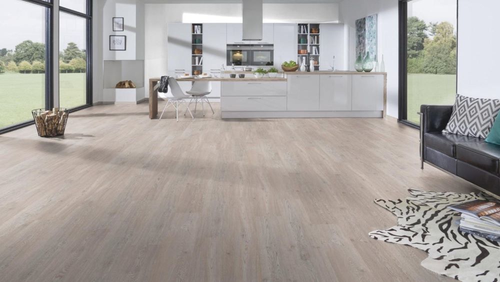 Ламинат Дуб Белый Масляный 33 класс "Krono original" Forte Classic 5552 oak (1285*192*8 мм) — купить в Белгороде