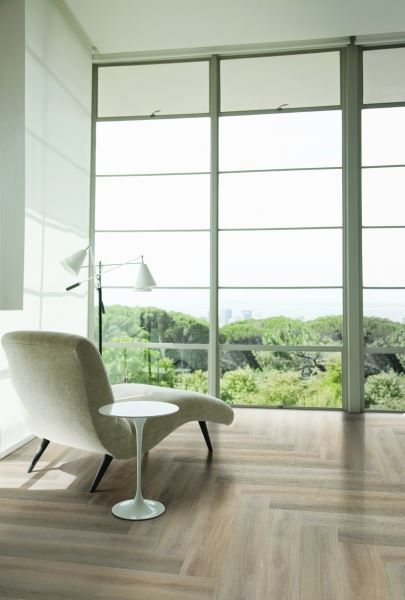 Кварцвиниловая плитка "LG" Орешник классический (1200*180*2 мм) — купить в Белгороде