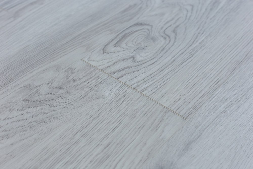 Замковая ПВХ плитка "Art Tile" Ясень Эдмонтон (1220*152*5 мм) — купить в Белгороде