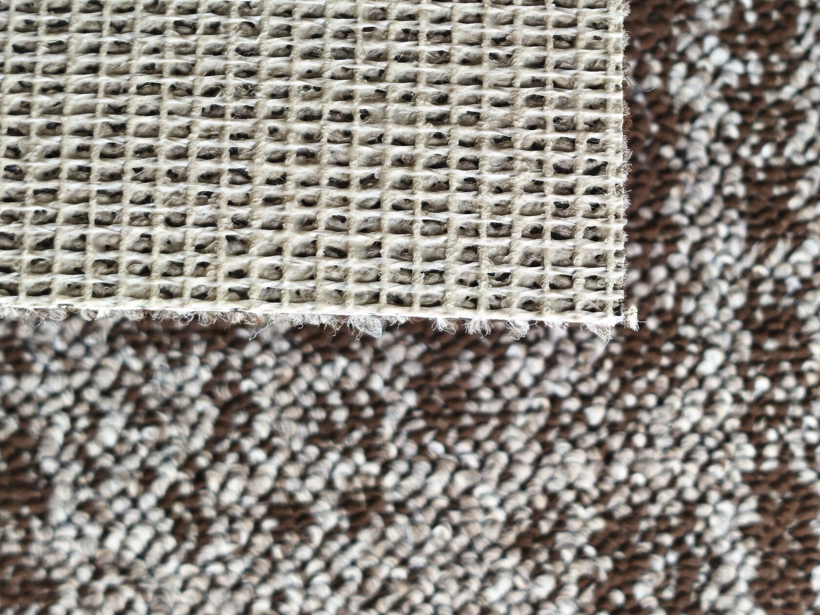 Ковровое покрытие "Bonkeel" Soul One Brown (ширина 4м) — купить в Белгороде