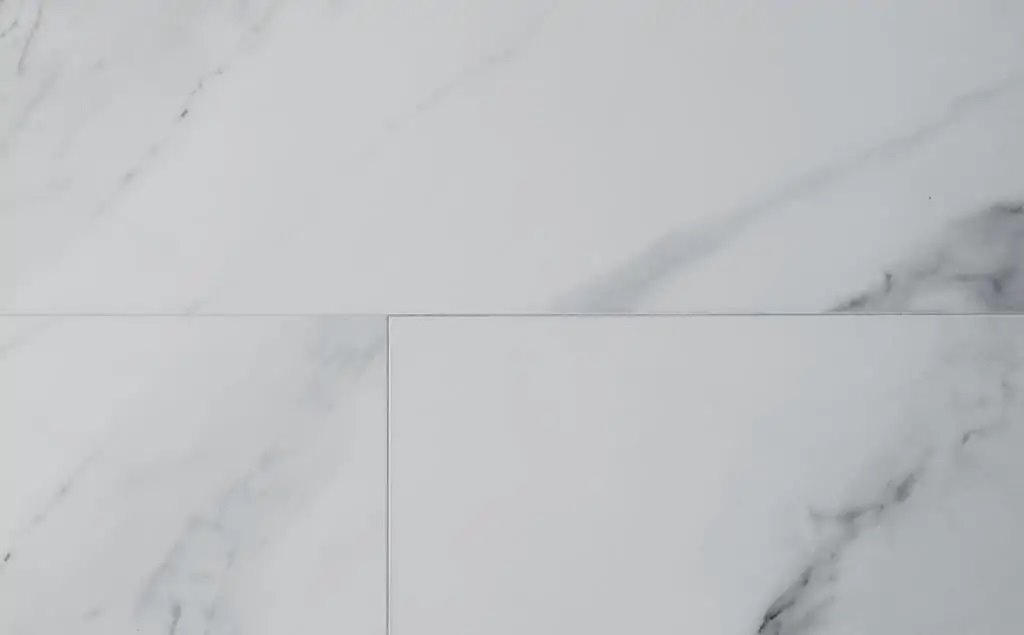 Виниловые полы "FirmFit" Tiles Мрамор Калакатта XT-4000 (600*300*5 мм) — купить в Белгороде