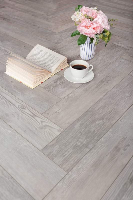 Замковая ПВХ плитка "Aberhof" Carmelita 1687 (615*123*5 мм) — купить в Белгороде