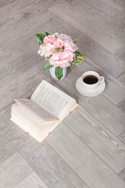 Замковая ПВХ плитка "Aberhof" Carmelita 1687 (615*123*5 мм) — купить в Белгороде