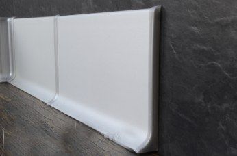 Угол наружный к алюминиевому плинтусу 60мм анодированное серебро — купить в Белгороде