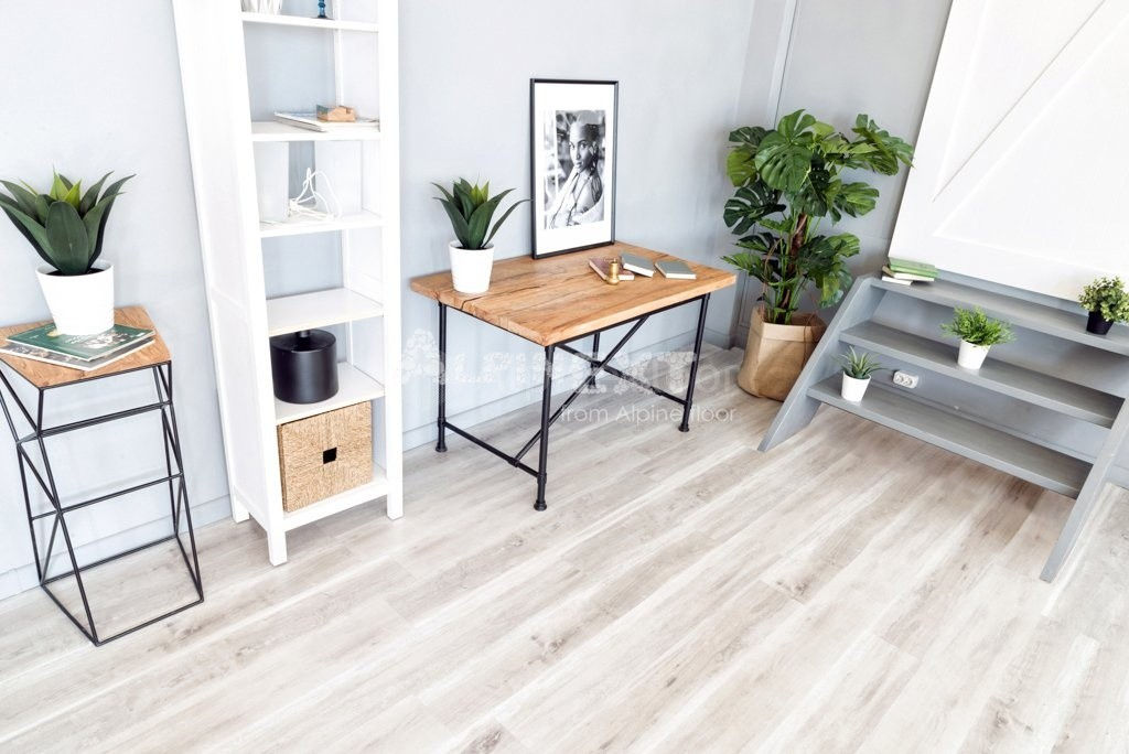 Замковая ПВХ плитка "Alpine Floor" Дуб выбеленный  (1220*183*4мм) — купить в Белгороде